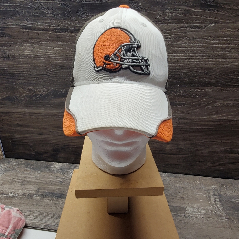 Vintage Cleveland Browns NFL Cap Hat Mens S/M Logo Hat Orange Brown White Reebok